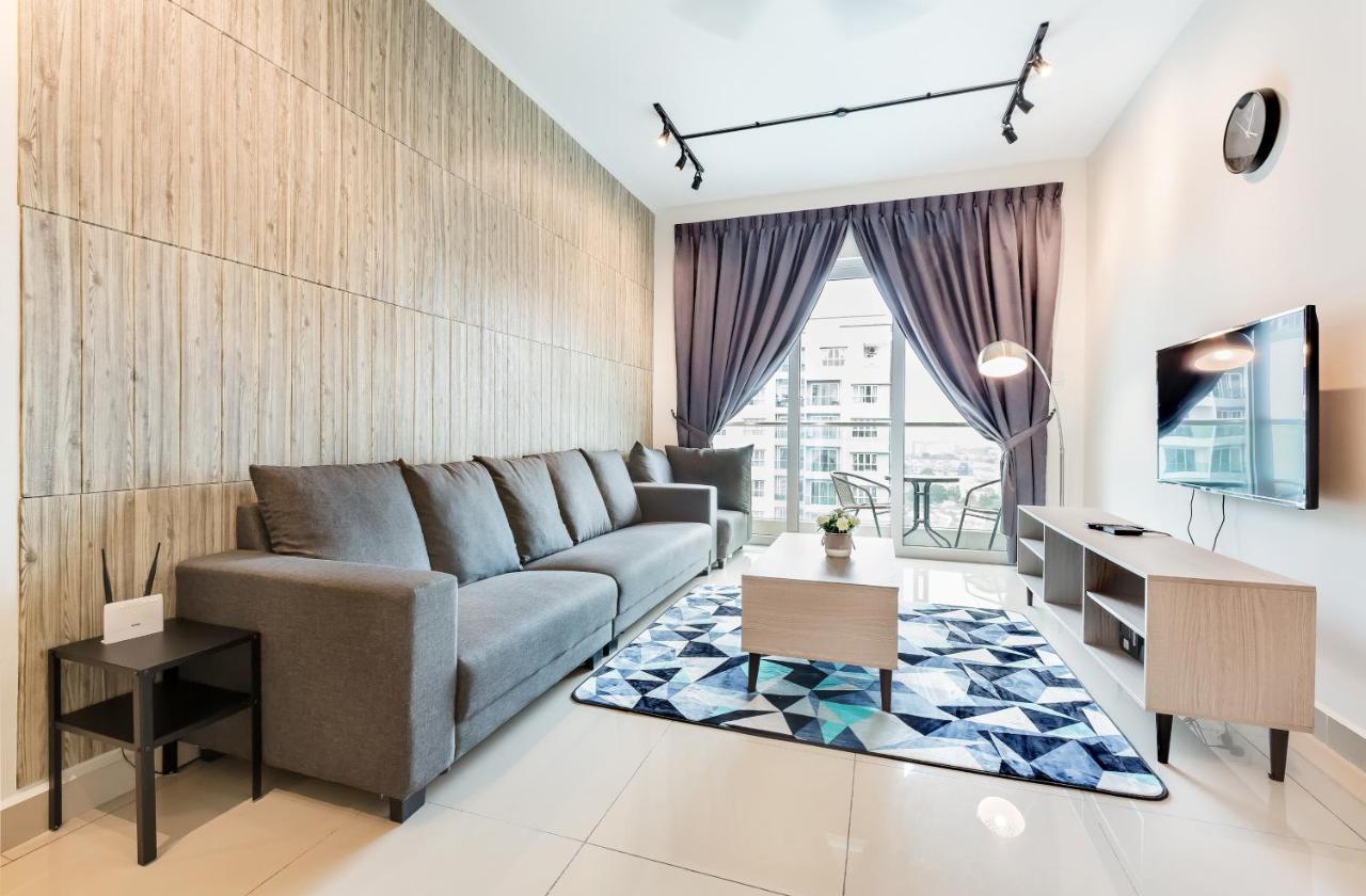 Seasons Luxury Apartment By Jk Home ジョホールバル エクステリア 写真