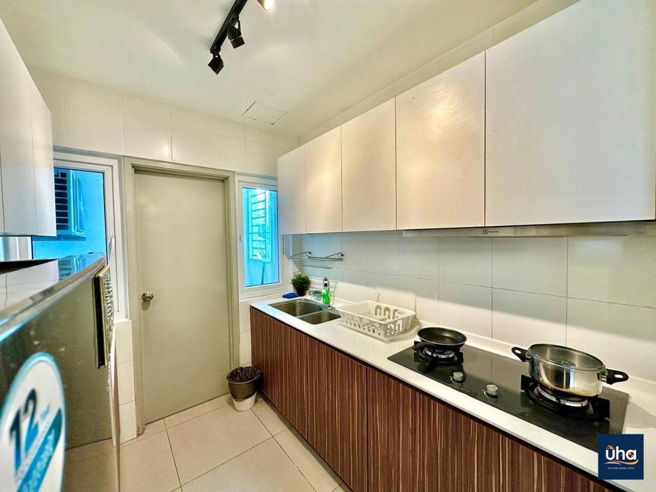 Seasons Luxury Apartment By Jk Home ジョホールバル エクステリア 写真